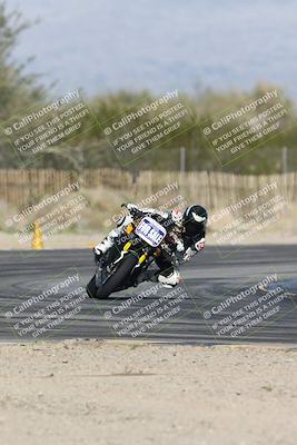 media/Jan-15-2026-Racers Edge (Thu) [[dfebeb70ab]]/2-A Group/Session 5 Turn 2/